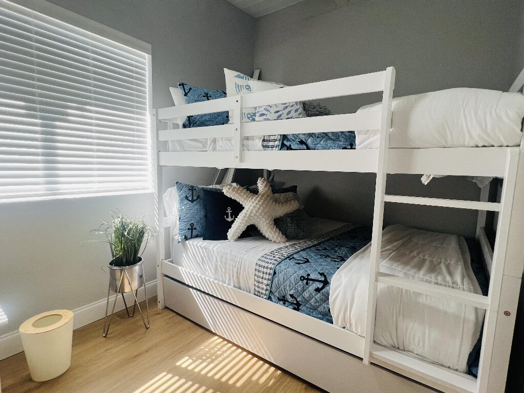 5 Sadowski Key Key Colony Beach, FL 33051 - Photo 20 of 25 41413_6907c4a0d118c_11.02.2025_image-20