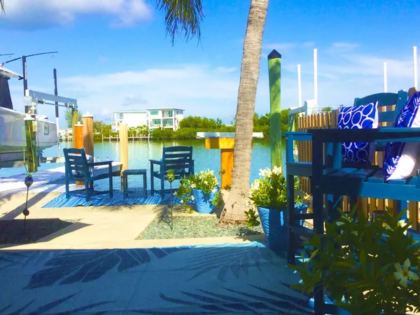 $749,000 | 5 Sadowski Key, Key Colony Beach, FL 33051