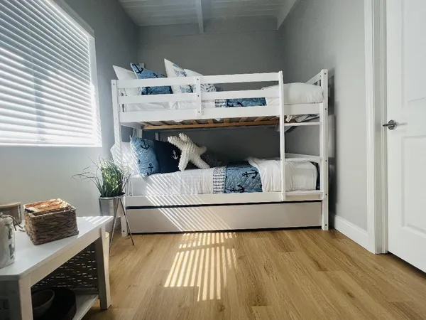 $749,000 | 5 Sadowski Key, Key Colony Beach, FL 33051