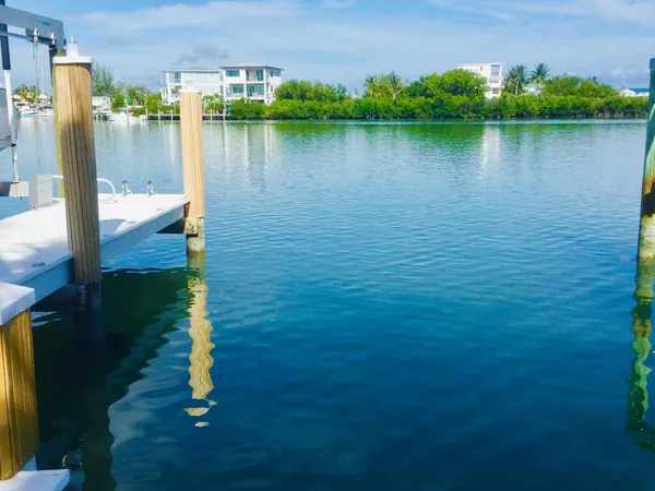 $749,000 | 5 Sadowski Key, Key Colony Beach, FL 33051