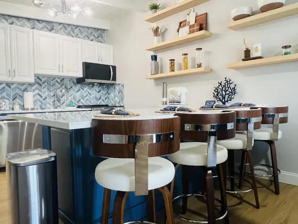 $749,000 | 5 Sadowski Key, Key Colony Beach, FL 33051