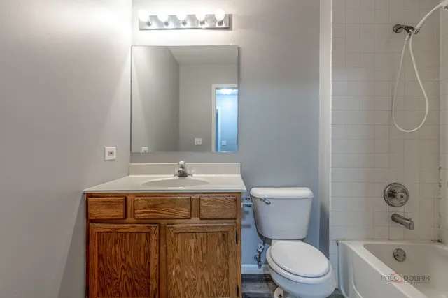 $474,900 | 1716 Red Bud Road, Bolingbrook, IL 60490