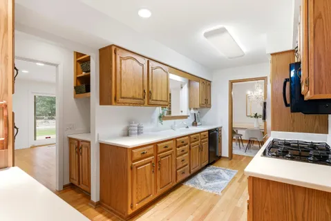 $825,000 | 201 South Kenosha Drive, Madison, WI 53705