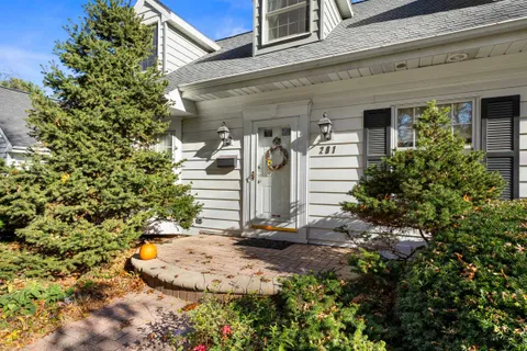 $825,000 | 201 South Kenosha Drive, Madison, WI 53705