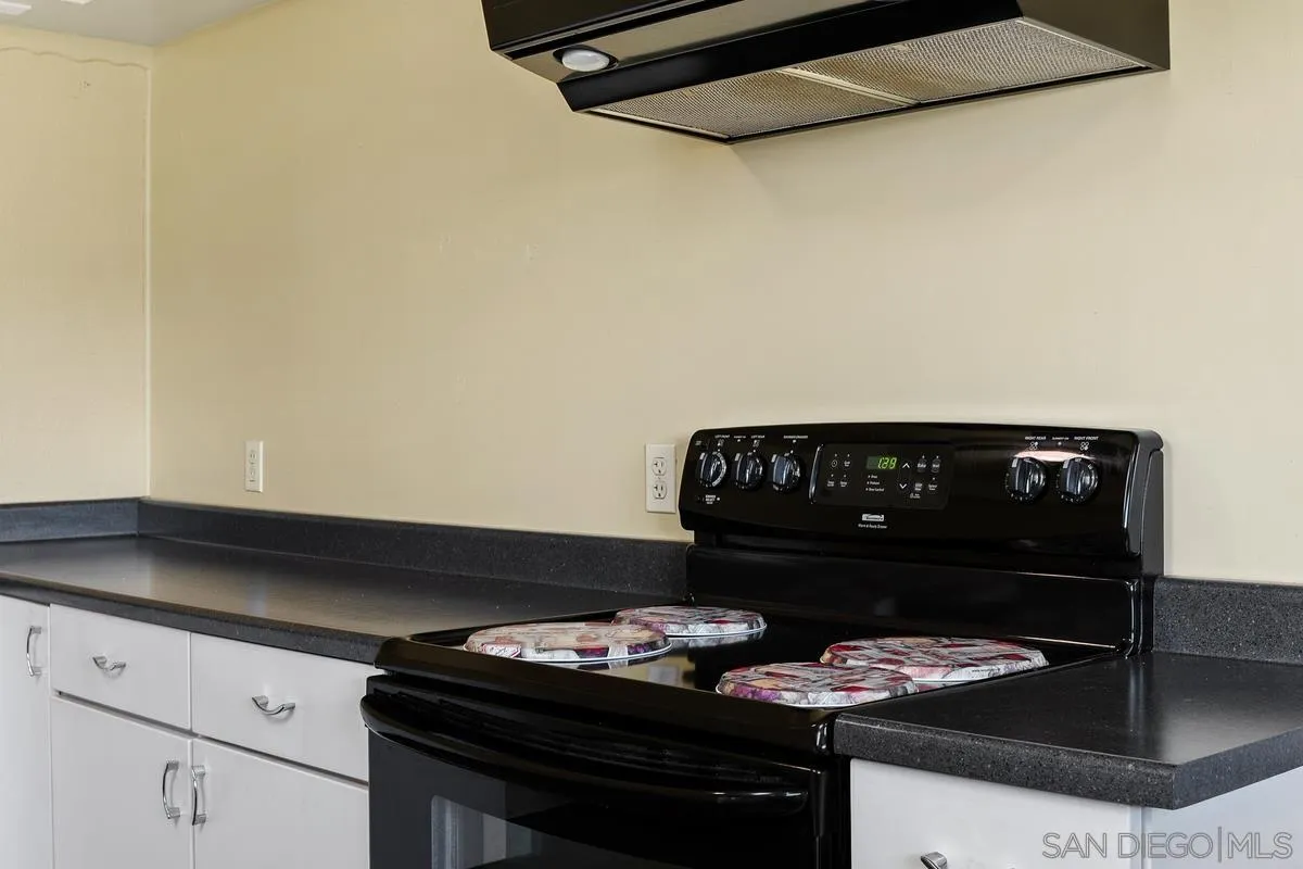 1890 Calmin Drive Fallbrook, CA 92028 - Photo 18 of 41