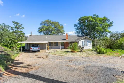 $699,000 | 1890 Calmin Drive, Fallbrook, CA 92028