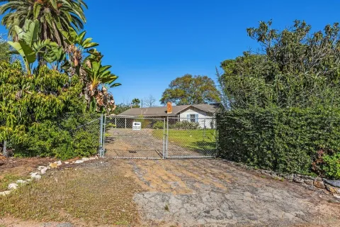 $699,000 | 1890 Calmin Drive, Fallbrook, CA 92028