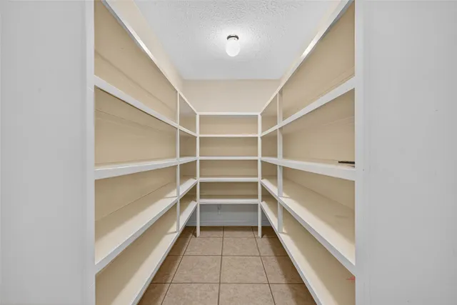 $262,500 | 20019 Mason Creek Drive, Katy, TX 77449