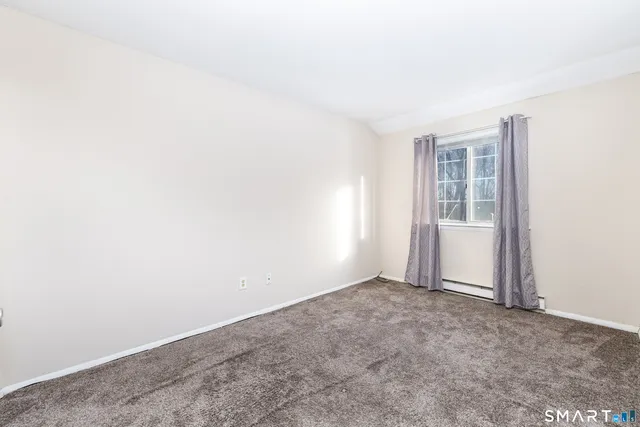 $225,000 | 94 Cynthia Lane, Unit D5, Middletown, CT 06457