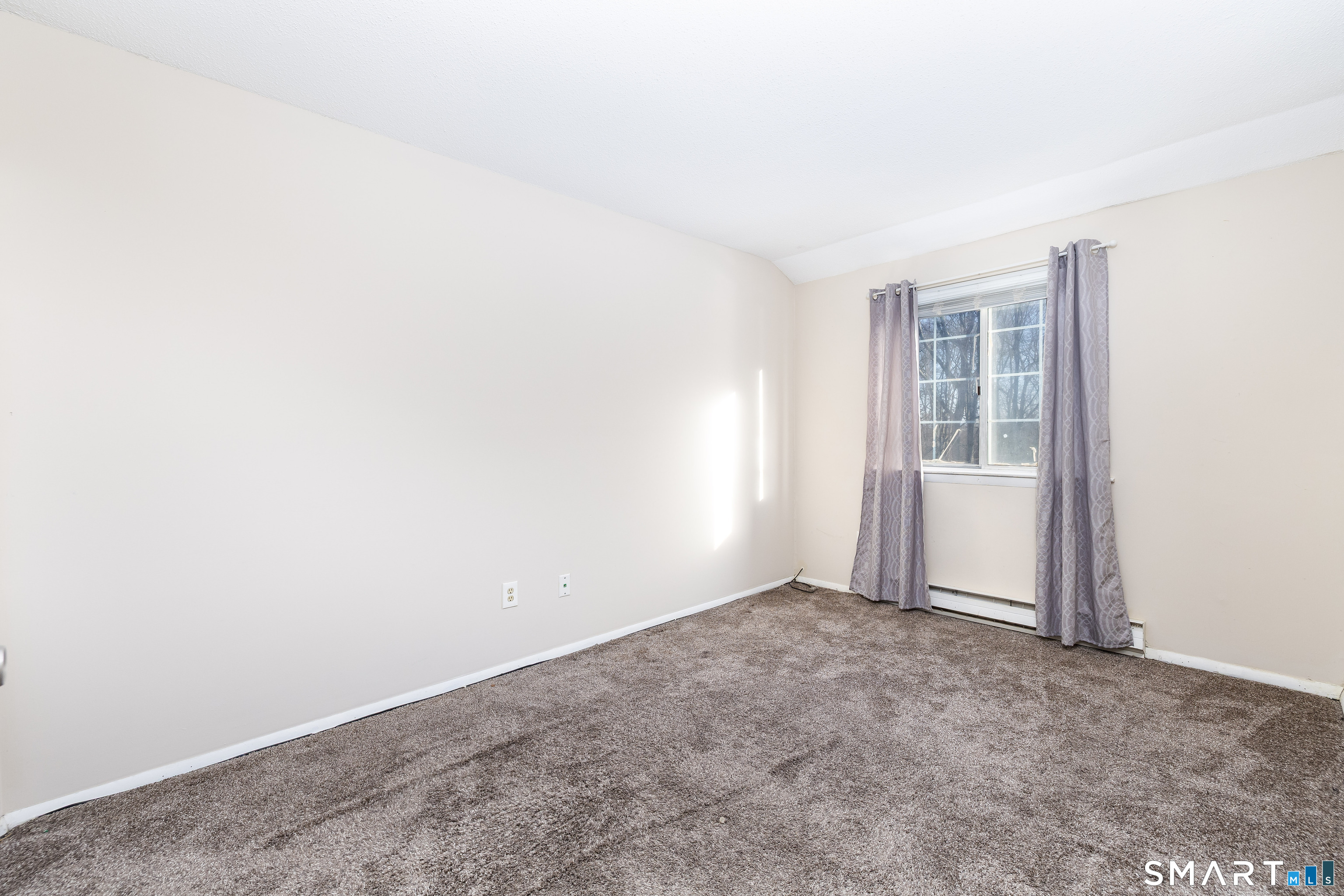 94 Cynthia Lane, Unit D5 Middletown, CT 06457 - Photo 11 of 12