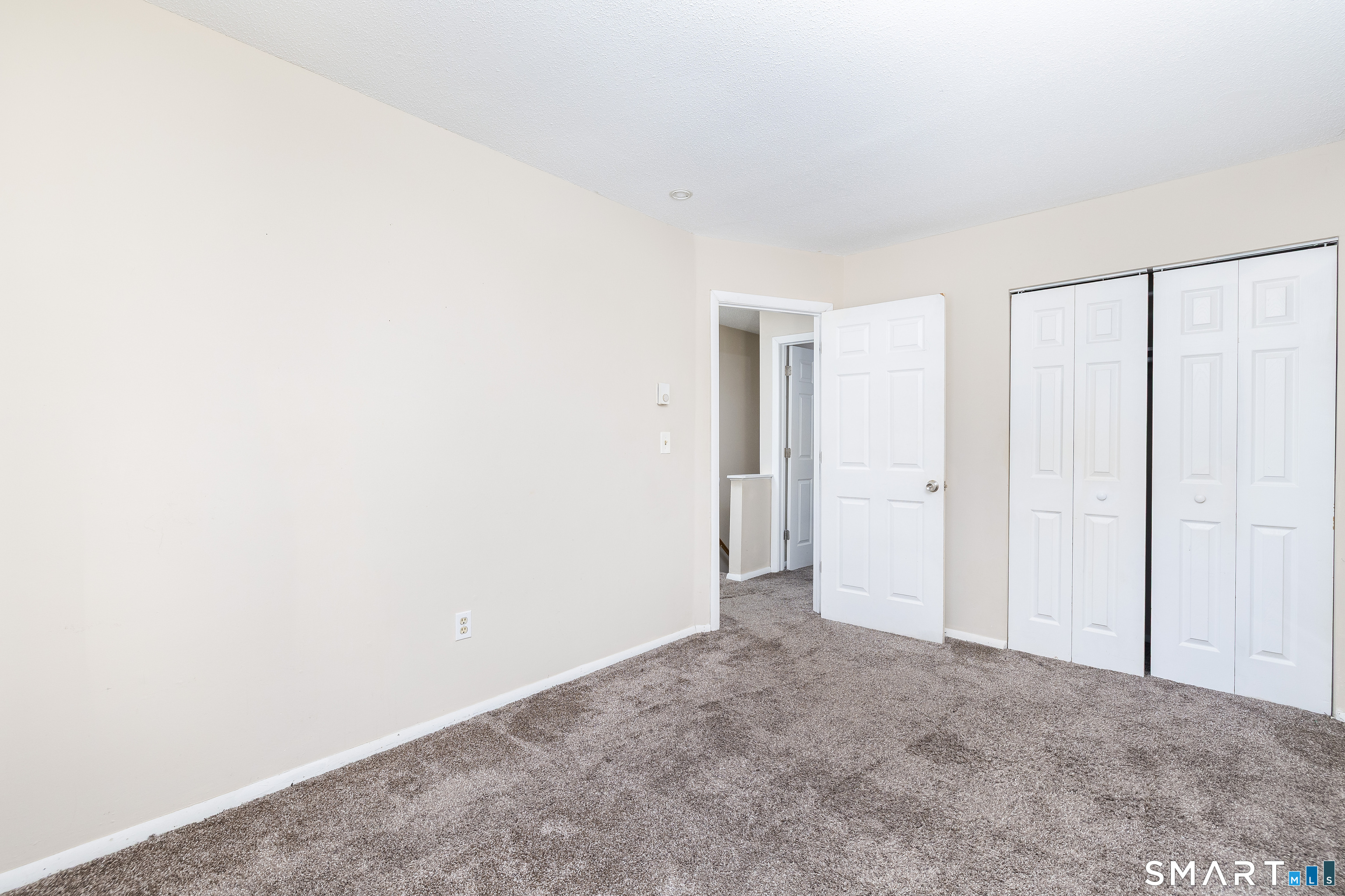 94 Cynthia Lane, Unit D5 Middletown, CT 06457 - Photo 7 of 12