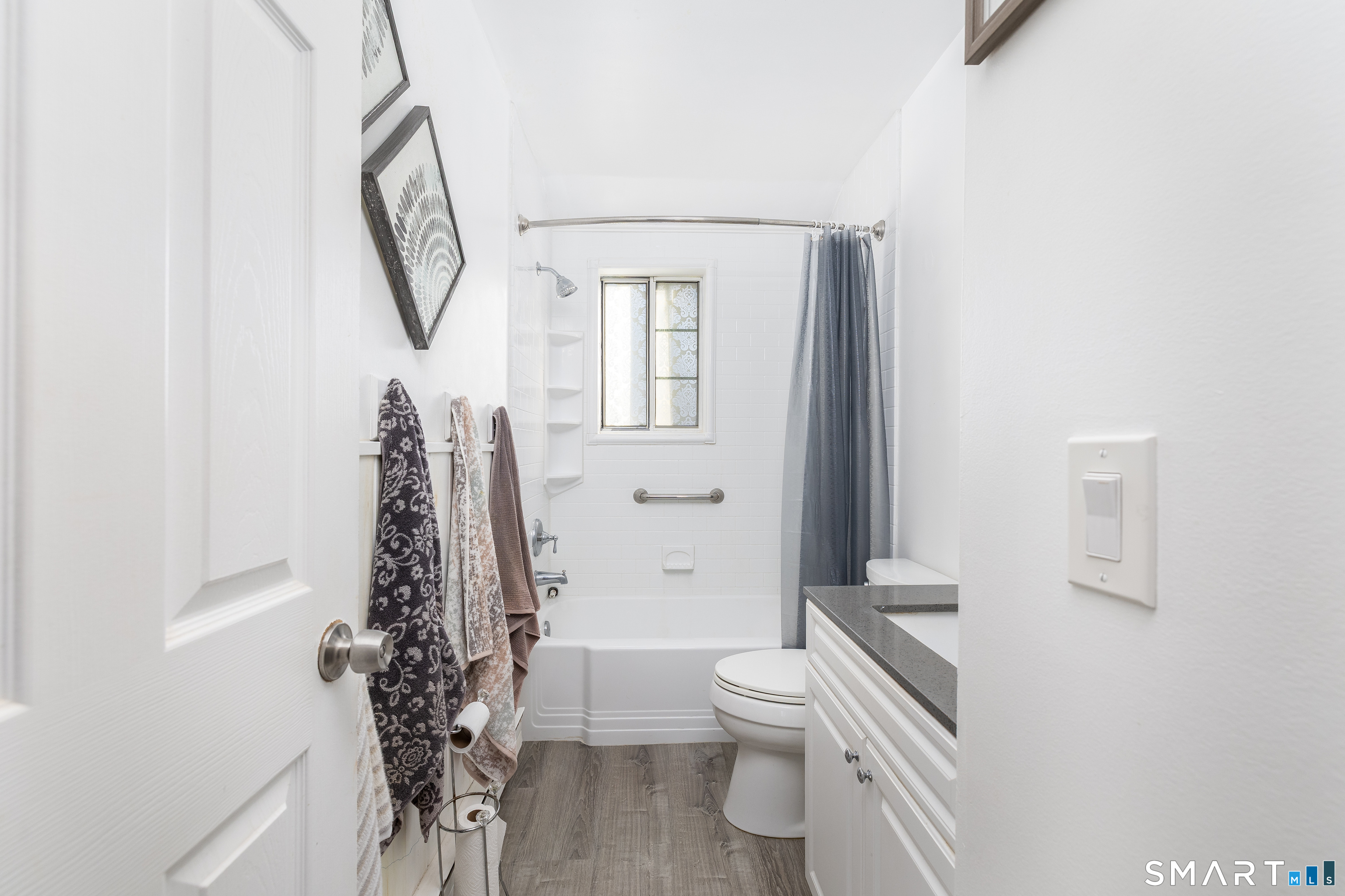 94 Cynthia Lane, Unit D5 Middletown, CT 06457 - Photo 9 of 12