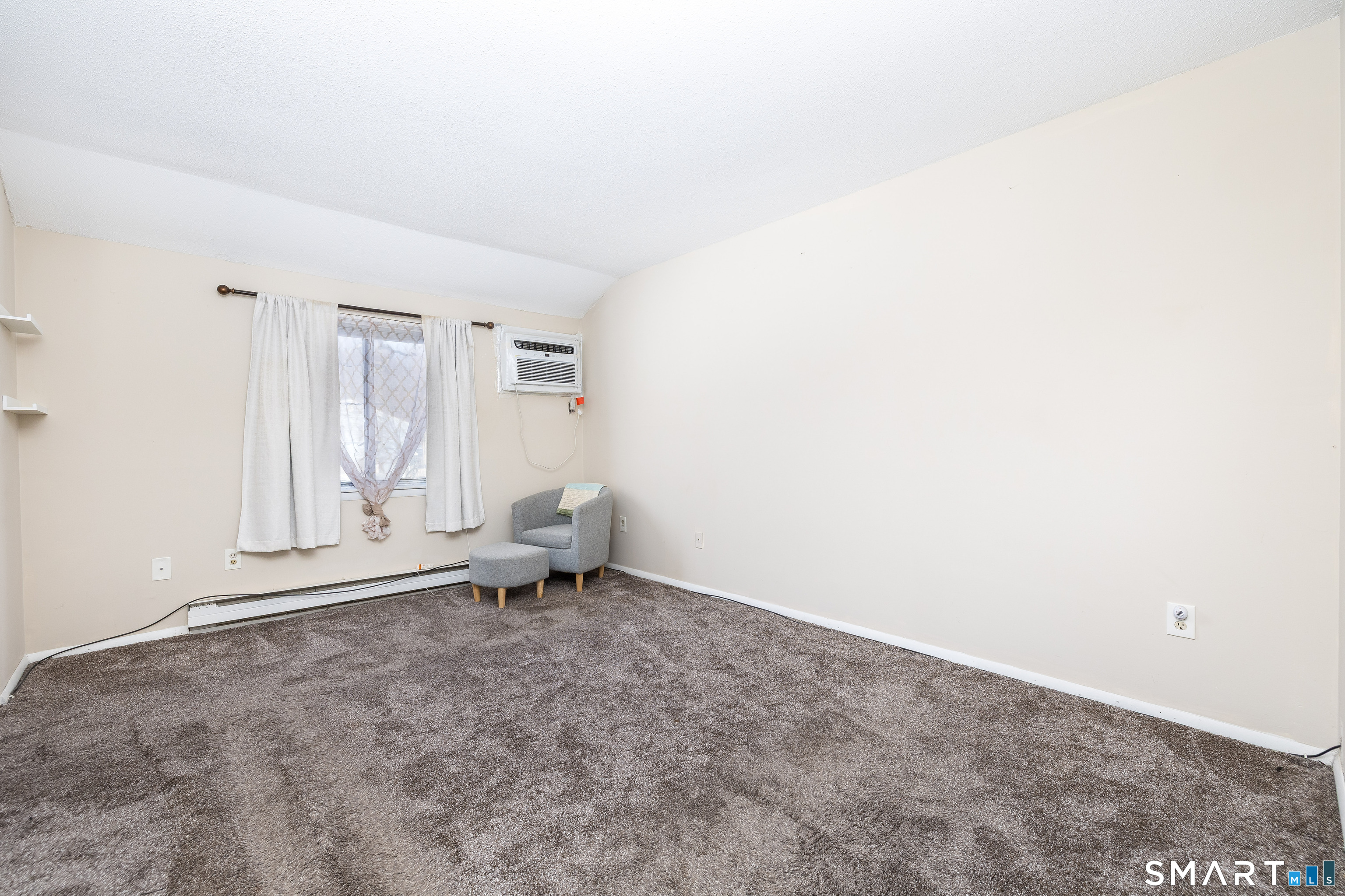 94 Cynthia Lane, Unit D5 Middletown, CT 06457 - Photo 10 of 12