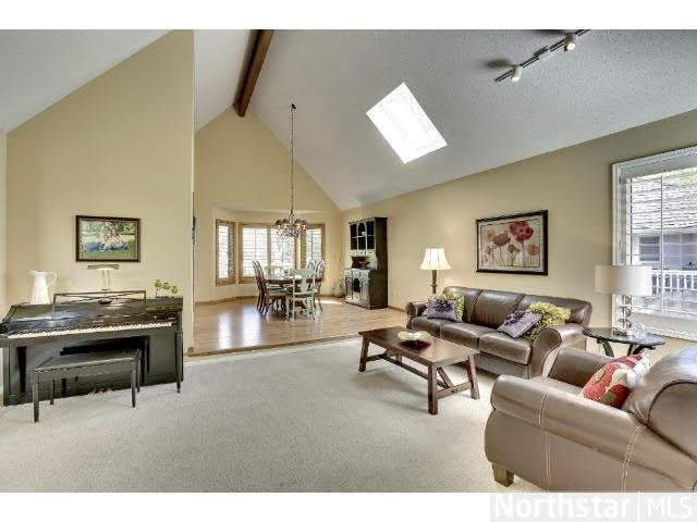6024 Schaefer Road Edina, MN 55436 - Photo 5 of 18