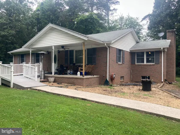 $285,000 | 5787 Bloomery Pike, Augusta, WV 26704
