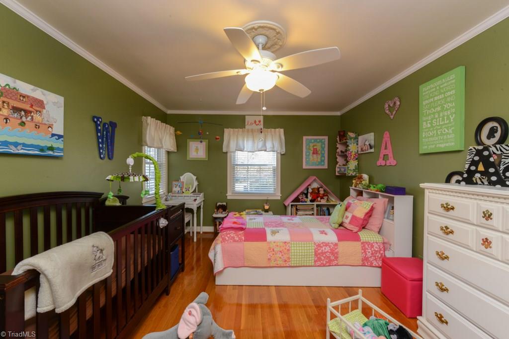 809 Sunset Drive High Point, NC 27262 - Photo 25 of 30 second bedroom with double closets