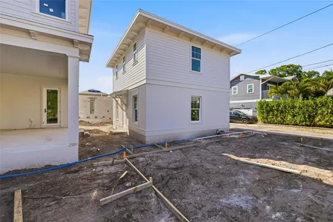 $2,699,000 | 345 11th Avenue Northeast, St. Petersburg, FL 33701