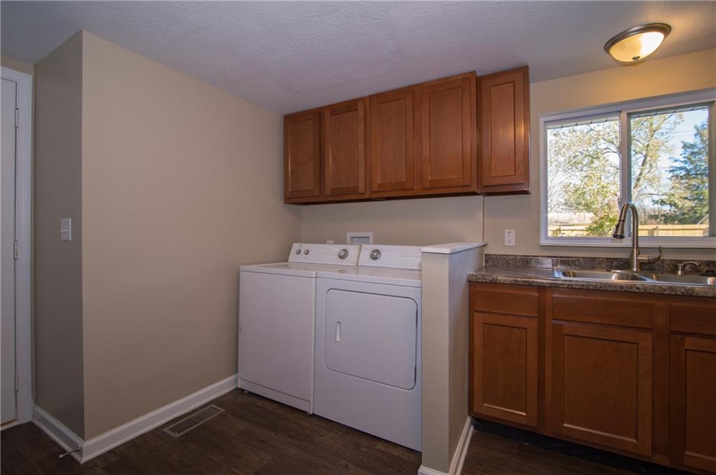 4195 Varner Road Brownsburg, IN 46112 - Photo 10 of 19 Gallery Image 10