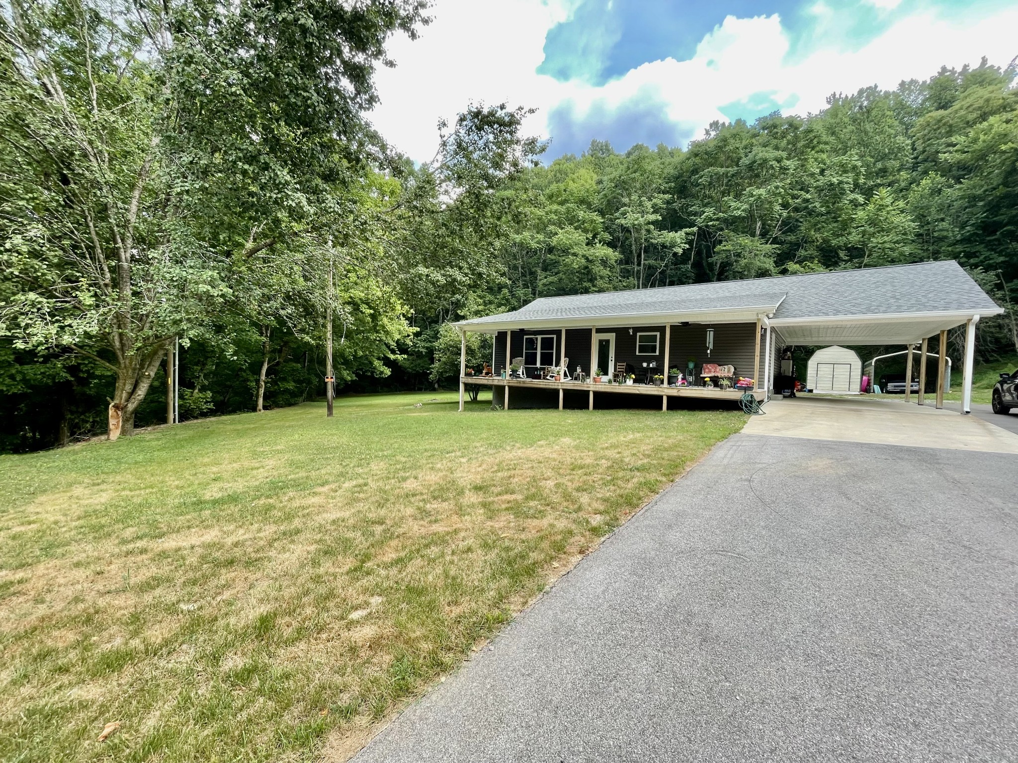 182 Club Springs Road Elmwood, TN 38560 - Photo 5 of 43 Gallery Image 5