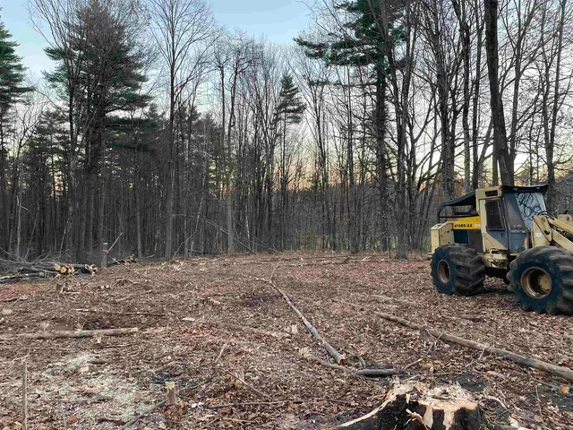 $1,100,000 | 2-47 Old Amherst Road, Mont Vernon, NH 03057