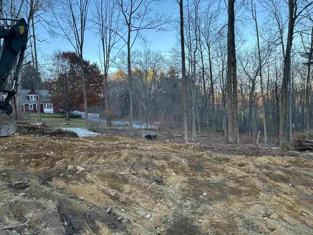 $1,100,000 | 2-47 Old Amherst Road, Mont Vernon, NH 03057