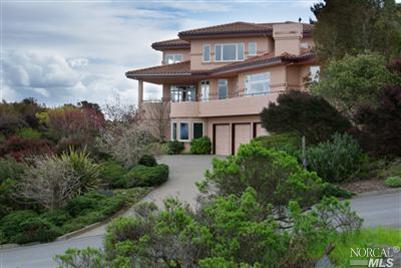 201 Taylor Road Tiburon, CA 94920 - Photo 1 of 1 Driveway and exterior