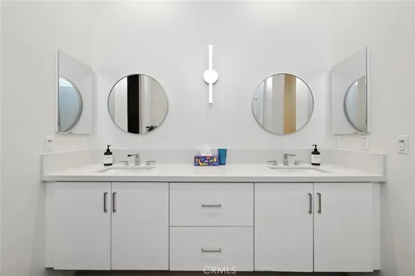 $5,200 | 3345 Ambassador Drive, Palm Springs, CA 92262
