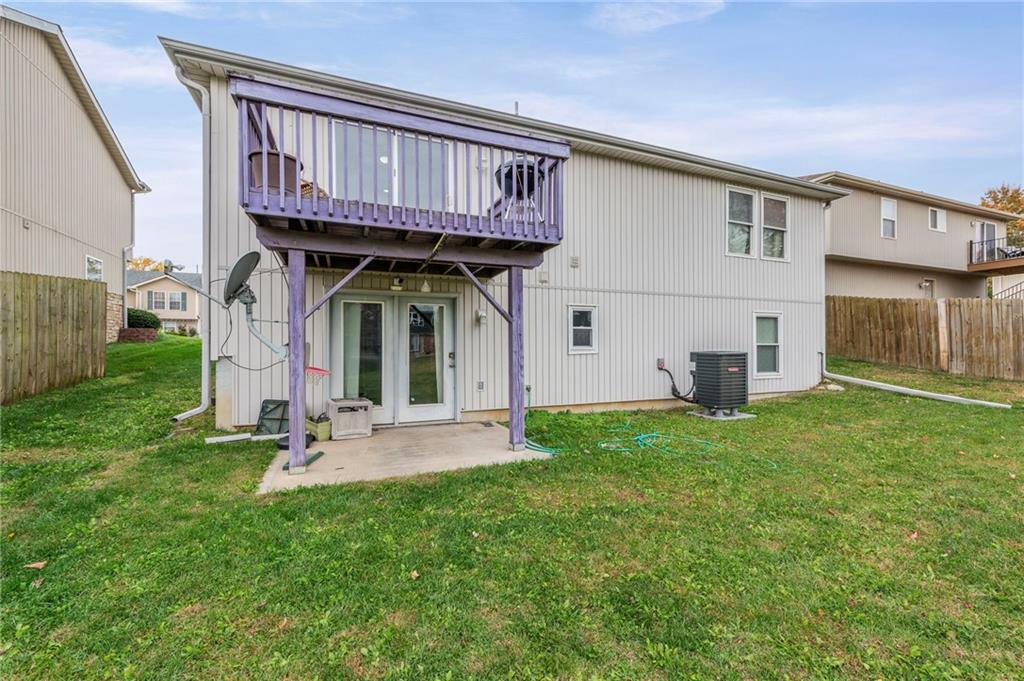 435 North Queen Ridge Avenue Independence, MO 64056 - Photo 30 of 32