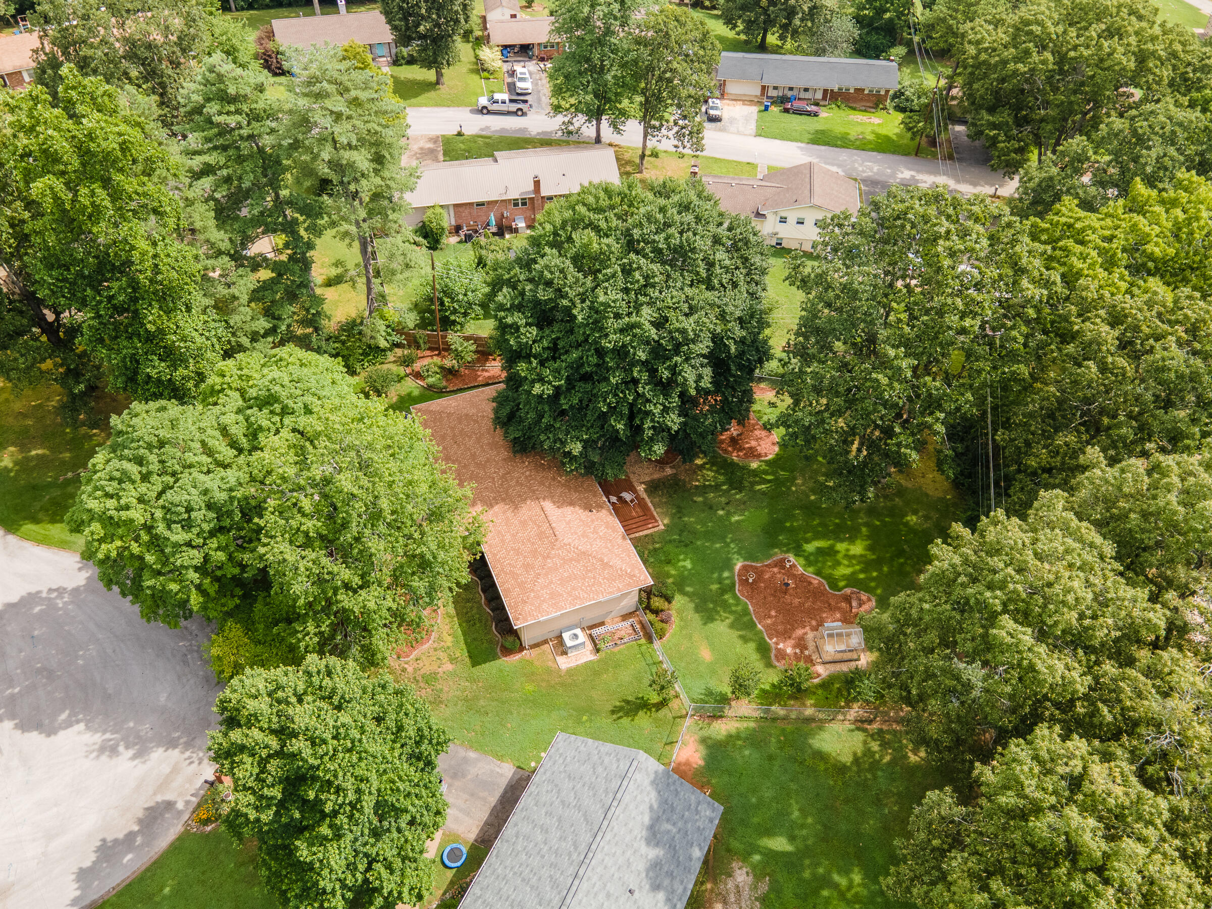 4633 Cloverdale Loop Hixson, TN 37343 - Photo 38 of 41 CloverdaleLoop-38