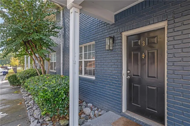 $225,000 | 3133 Buford Highway Northeast, Unit 3, Brookhaven, GA 30329