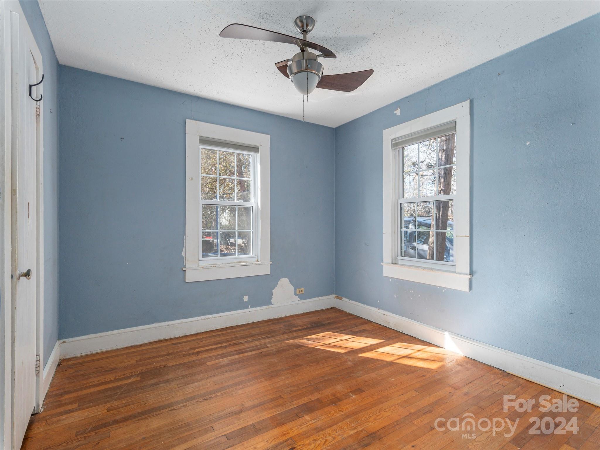 109 Kingsgate Road Asheville, NC 28805 - Photo 11 of 18 Gallery Image 11
