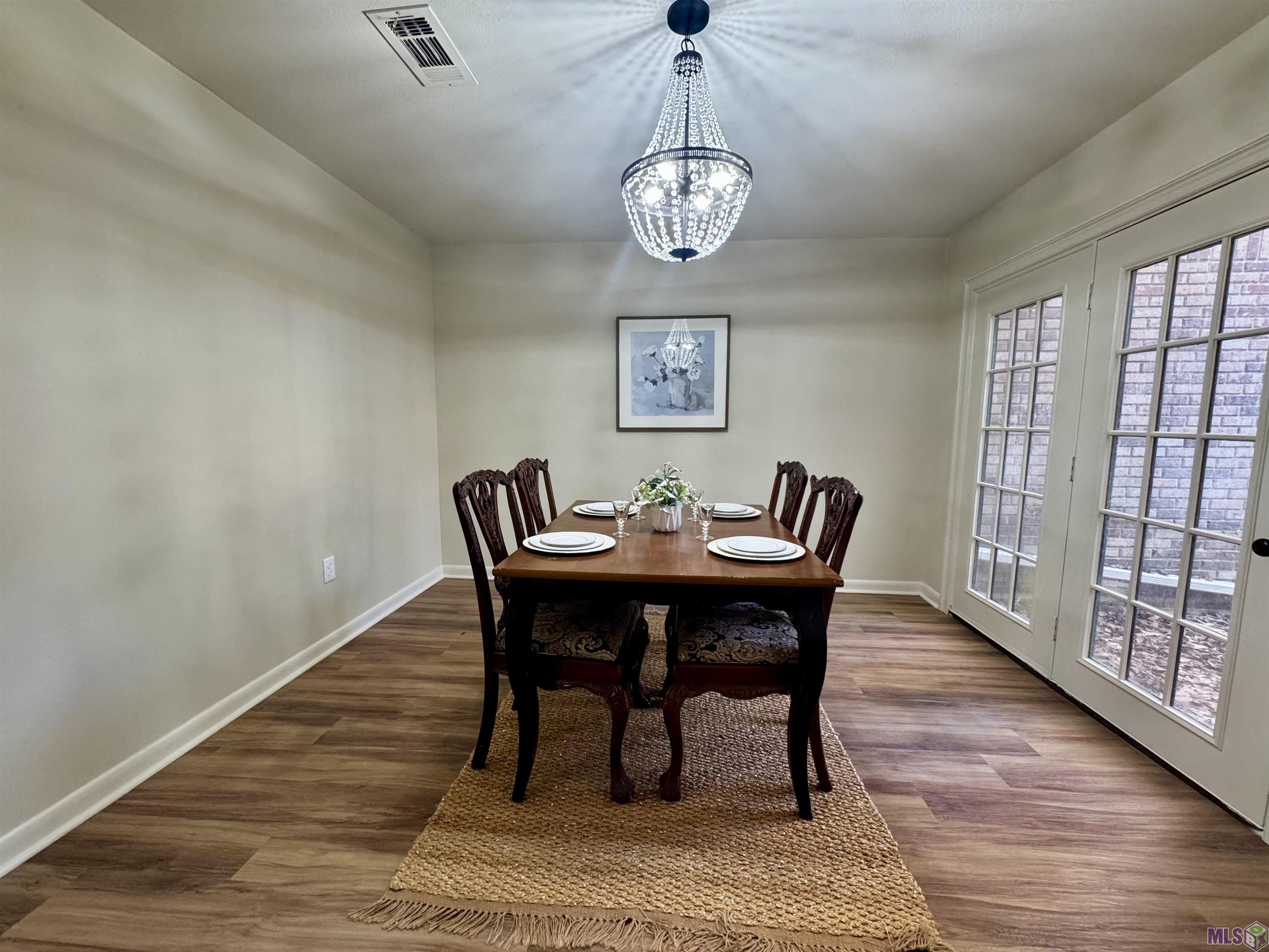 2455 Aubin Lane Baton Rouge, LA 70816 - Photo 5 of 25 Dining or 3rd room
