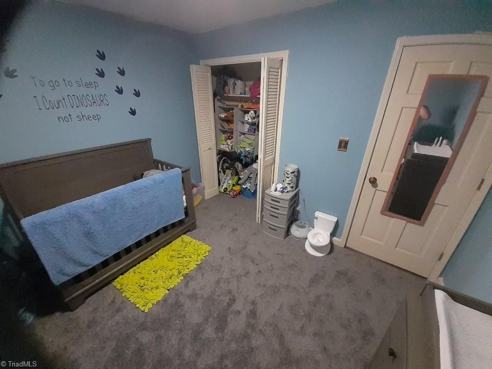 603 Shadybrook Road High Point, NC 27265 - Photo 22 of 31
