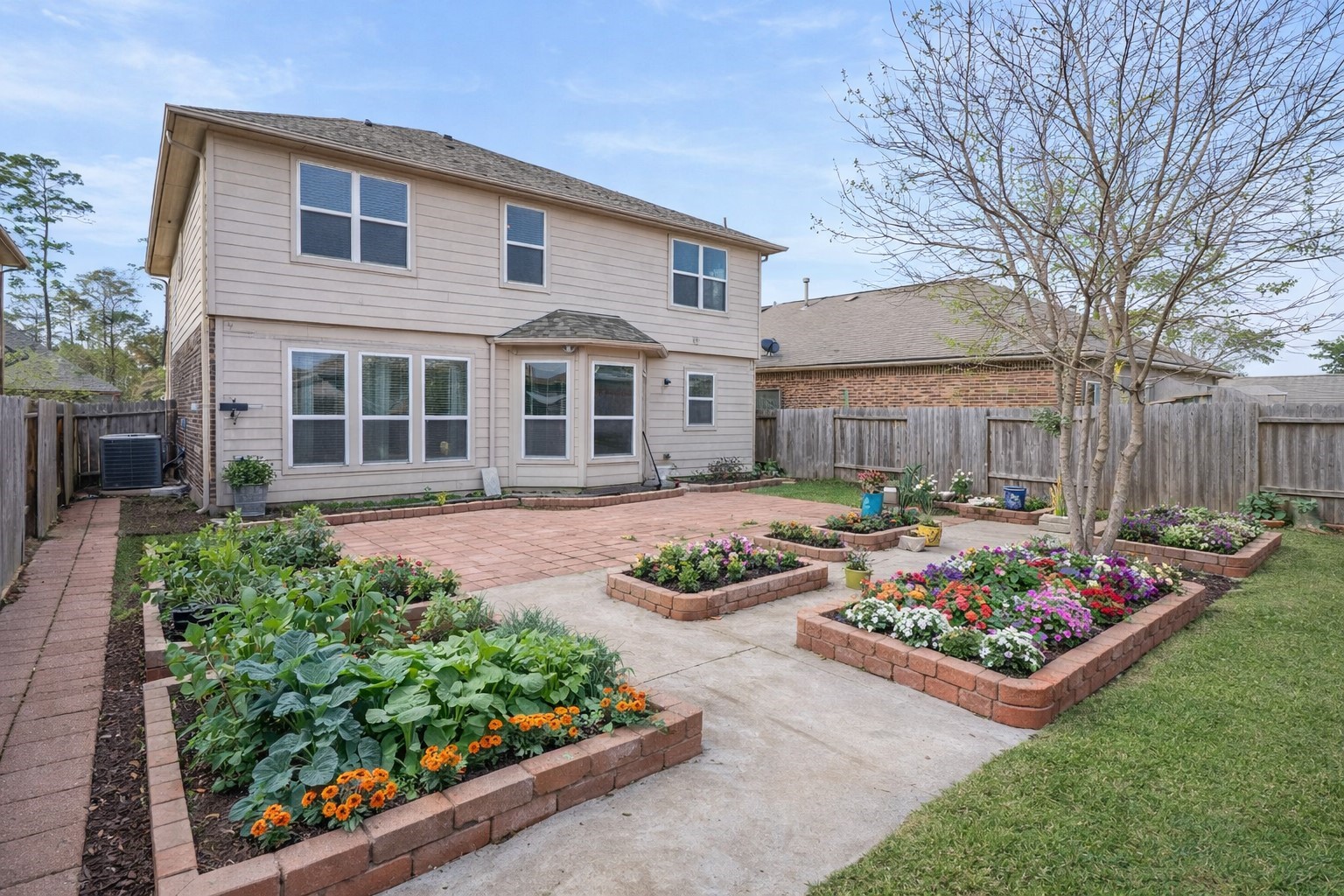 22922 Jetty Manor Lane Spring, TX 77373 - Photo 43 of 46 front view of a house with a yard
