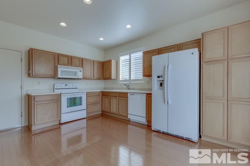 2397 Sapphire Ridge Way Reno, NV 89523 - Photo 13 of 24 Photo 13