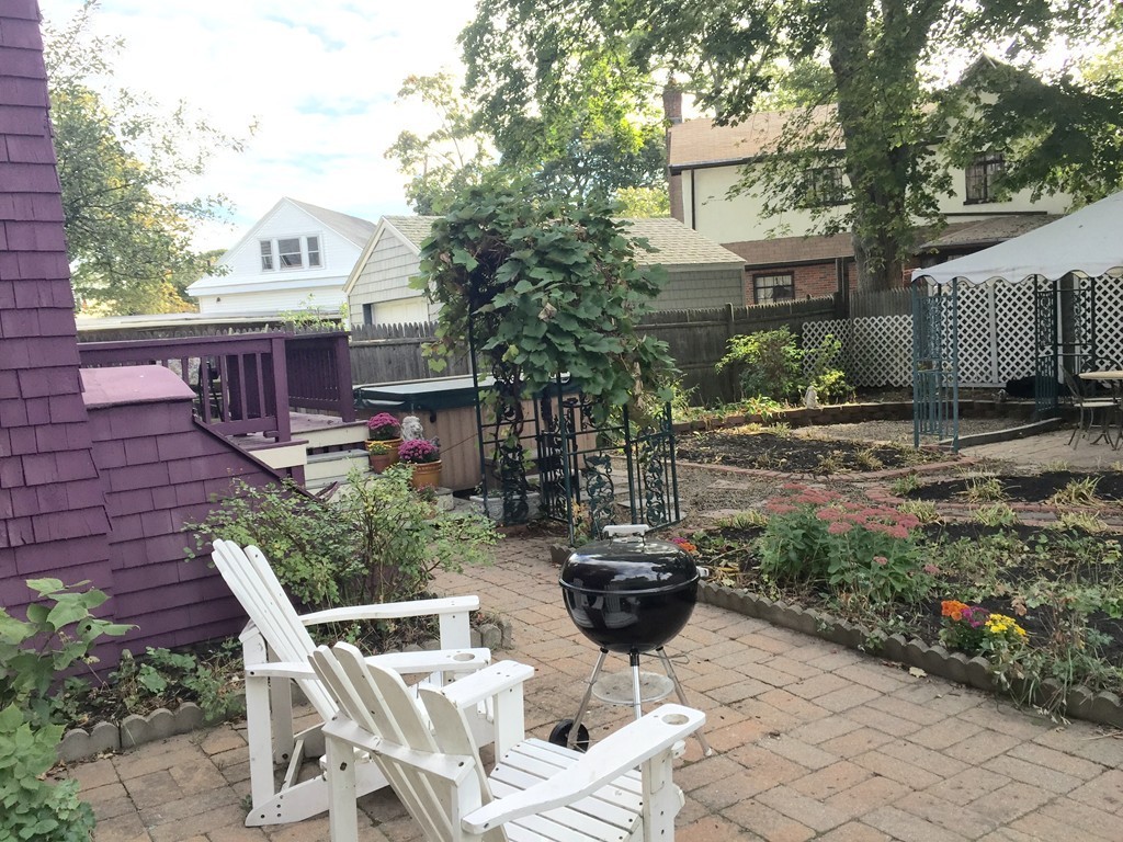 18 Linwood Road Lynn, MA 01905 - Photo 6 of 21 Gallery Image 6