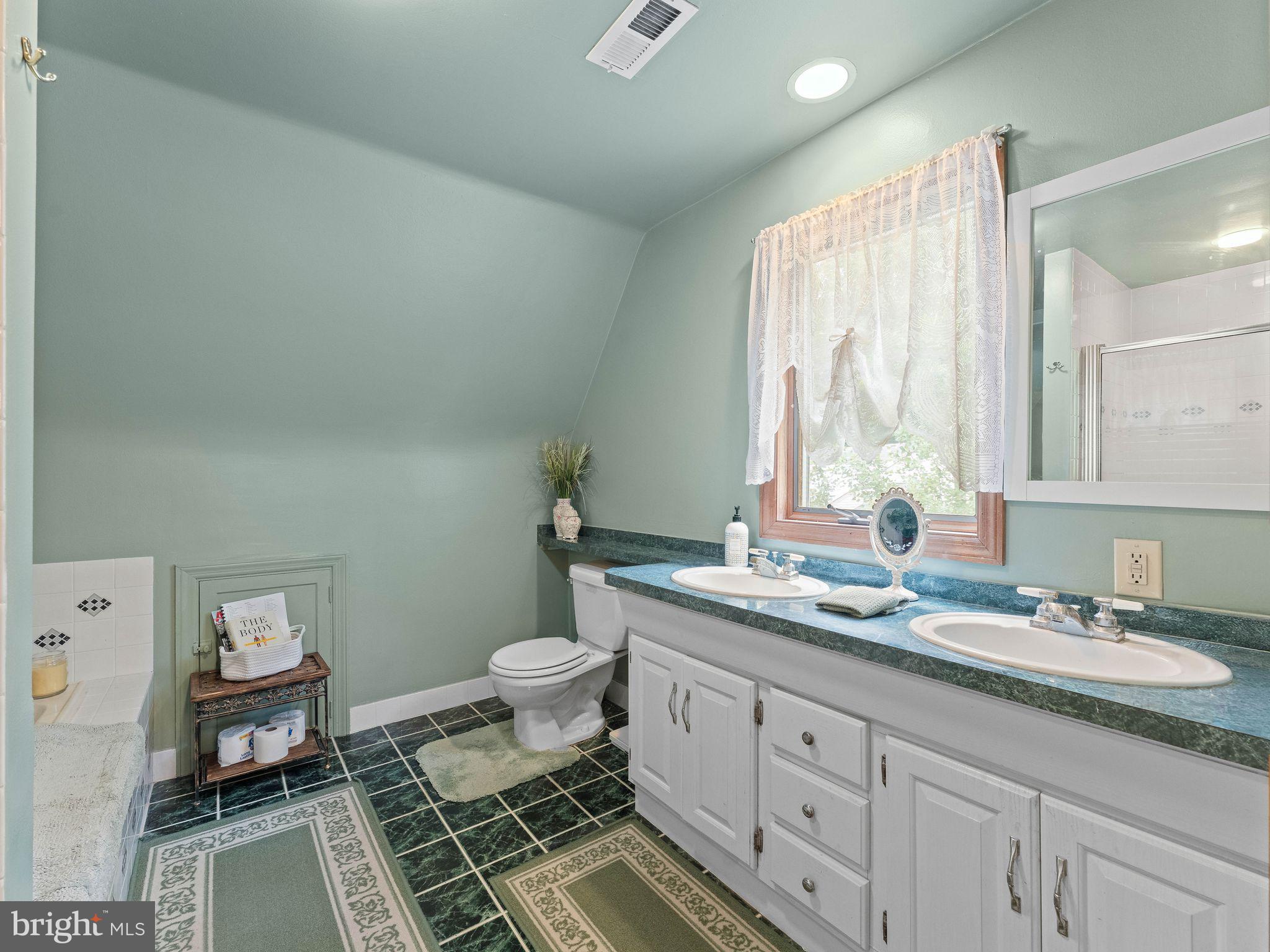 52 Devon Road Mount Holly, NJ 08060 - Photo 20 of 48 Master Bath