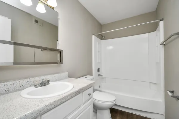 $777 | 7700 West Airport Boulevard, Unit 614, Houston, TX 77071
