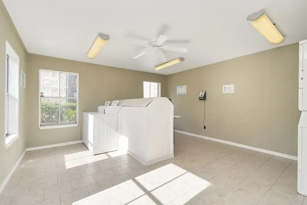 $777 | 7700 West Airport Boulevard, Unit 614, Houston, TX 77071