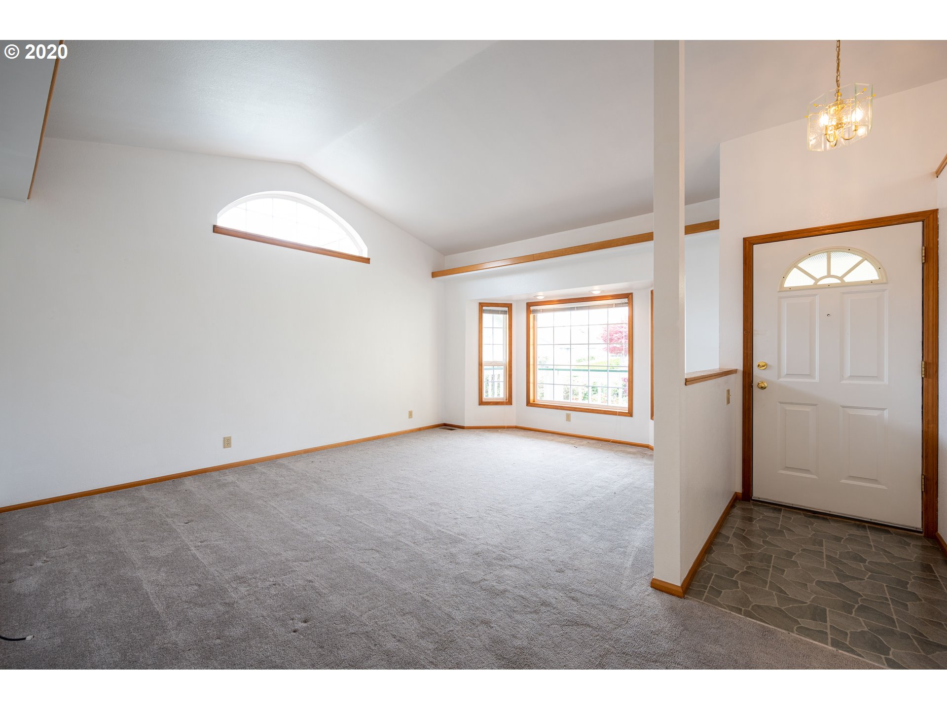2055 Bonnie Lane Springfield, OR 97477 - Photo 13 of 15 Gallery Image 13