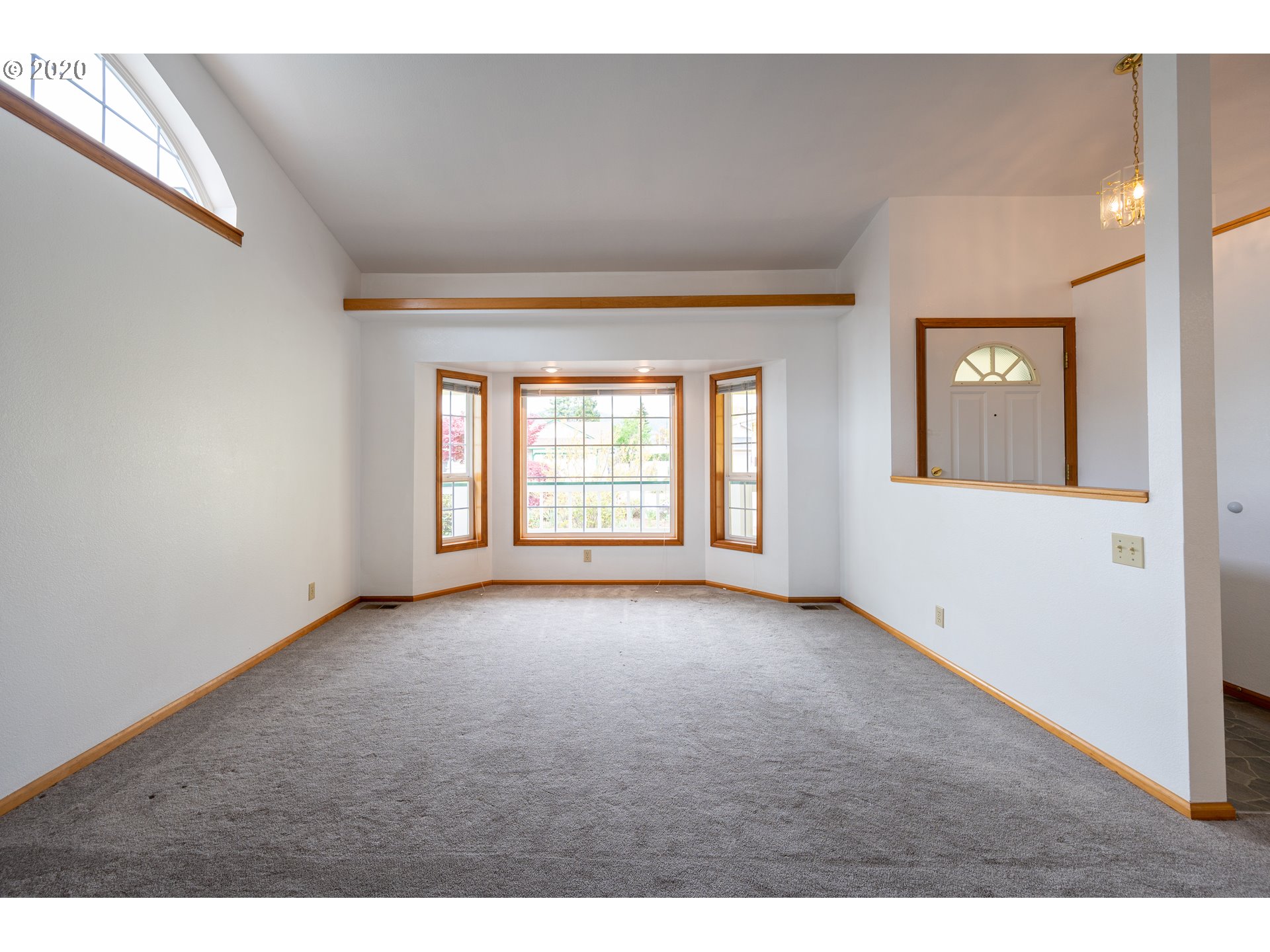 2055 Bonnie Lane Springfield, OR 97477 - Photo 5 of 15 Gallery Image 5