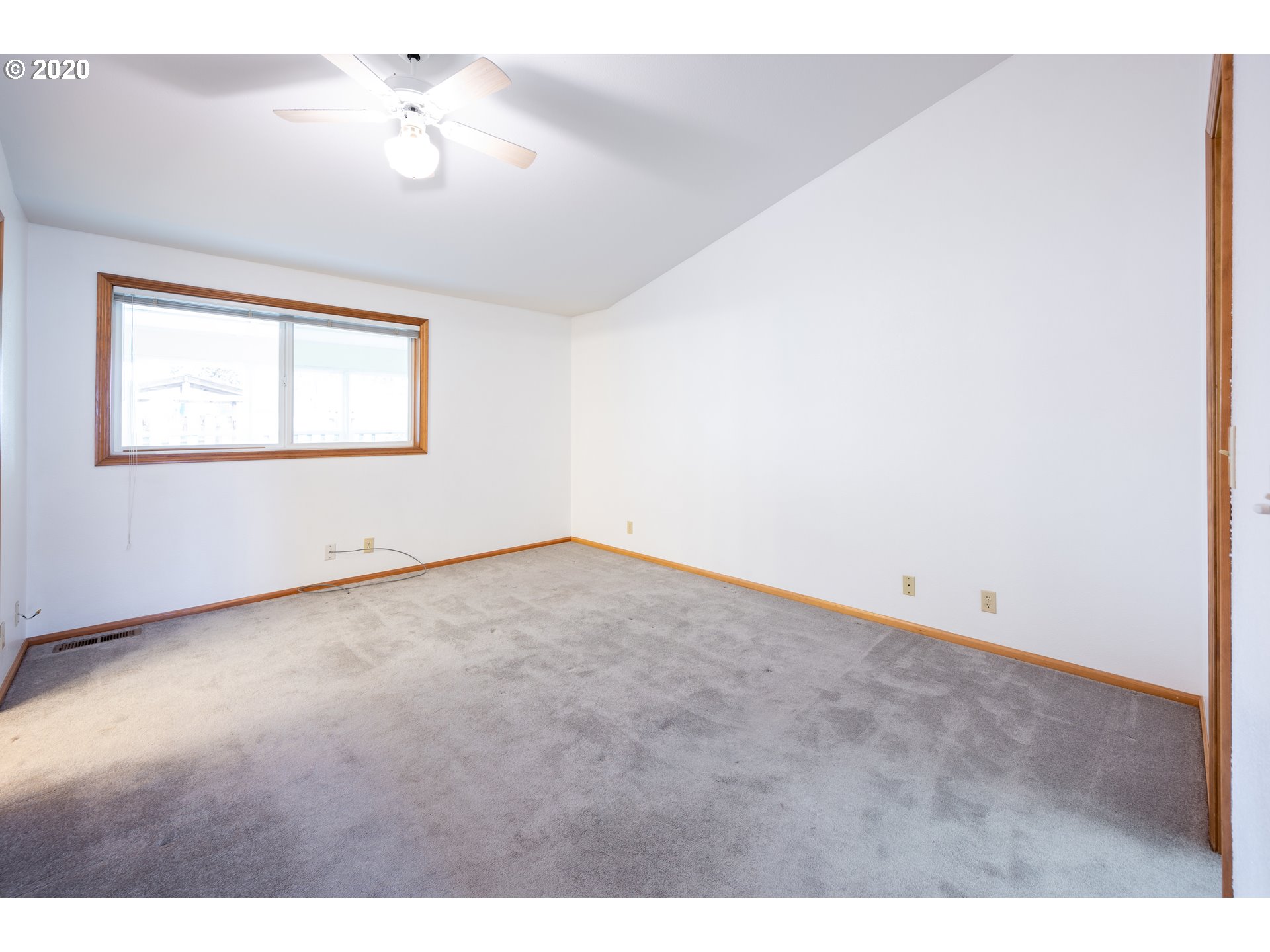 2055 Bonnie Lane Springfield, OR 97477 - Photo 8 of 15 Gallery Image 8