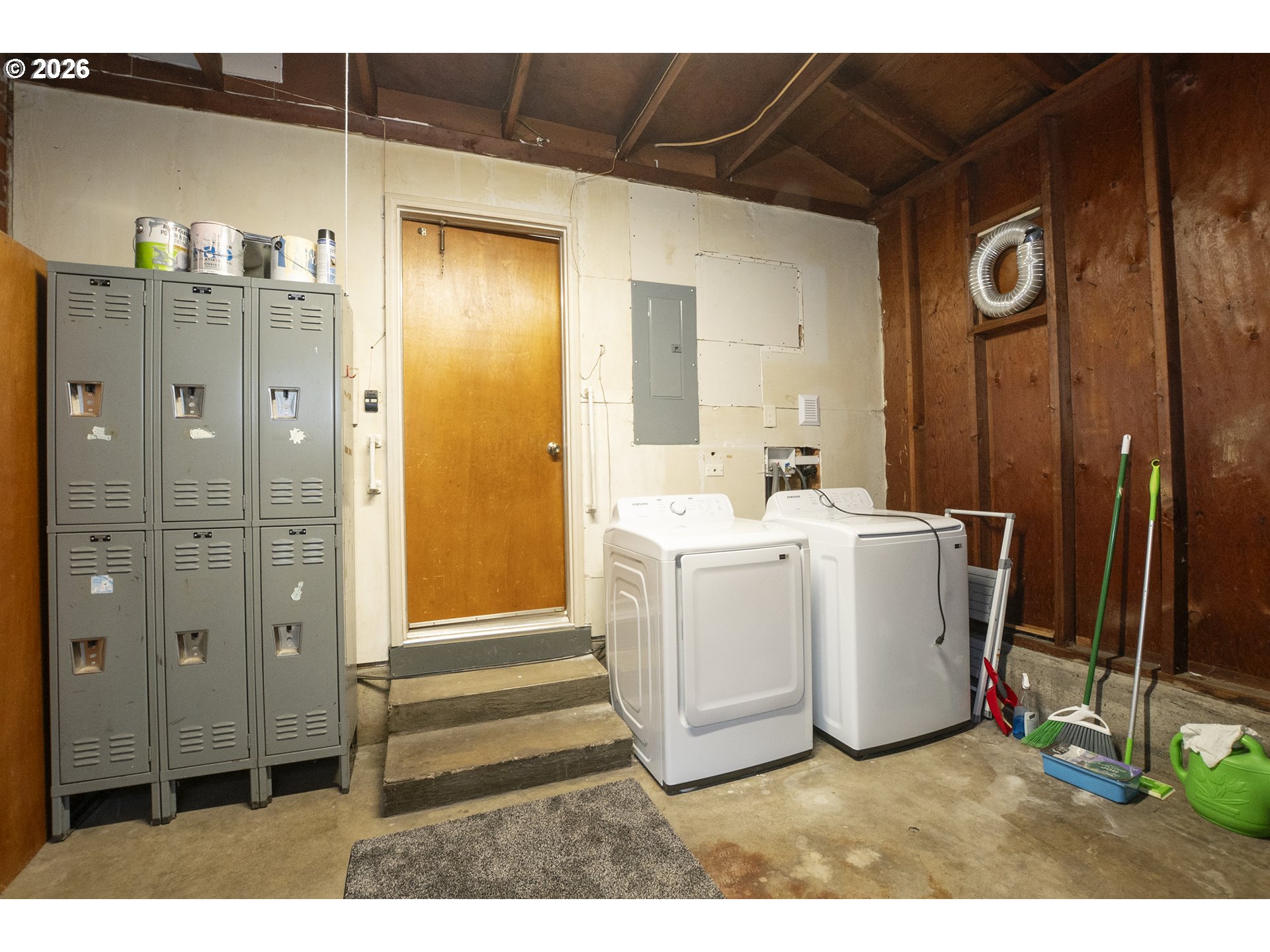 1168 Pleasant Street Springfield, OR 97477 - Photo 23 of 27