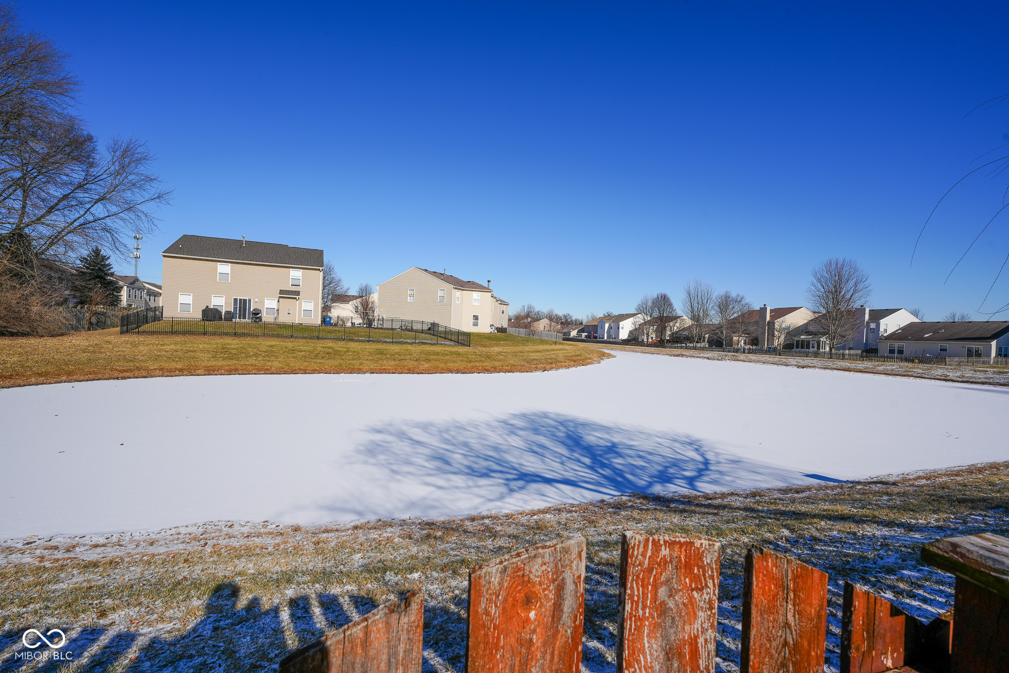 12548 Courage Crossing Fishers, IN 46037 - Photo 4 of 35