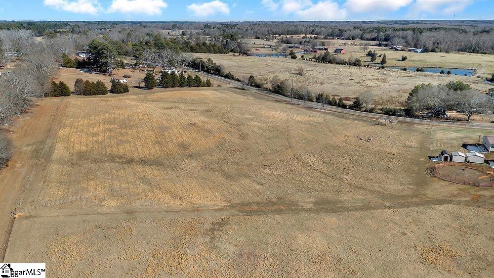 306 C S-04-489 Anderson, SC 29621 - Photo 3 of 9