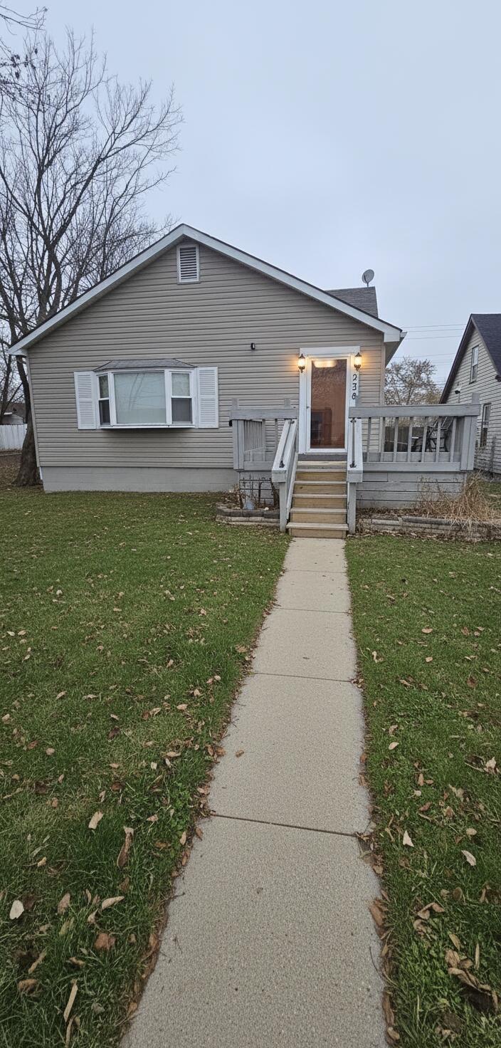 238 Delray Road Columbus, OH 43207 - Photo 1 of 14 Front exterior delray