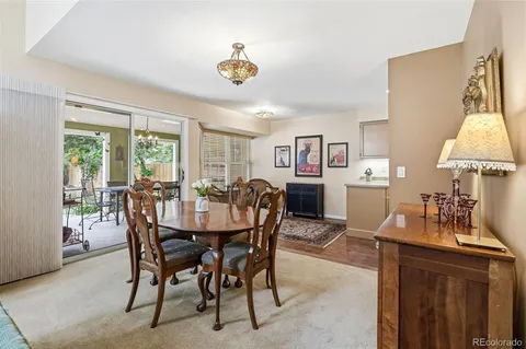 $520,000 | 1570 South Roslyn Street, Denver, CO 80231