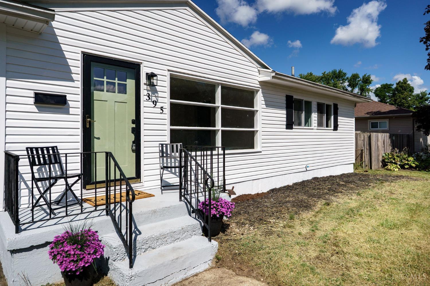 395 Dundee Circle Riverside, OH 45431 - Photo 3 of 46 Gallery Image 3