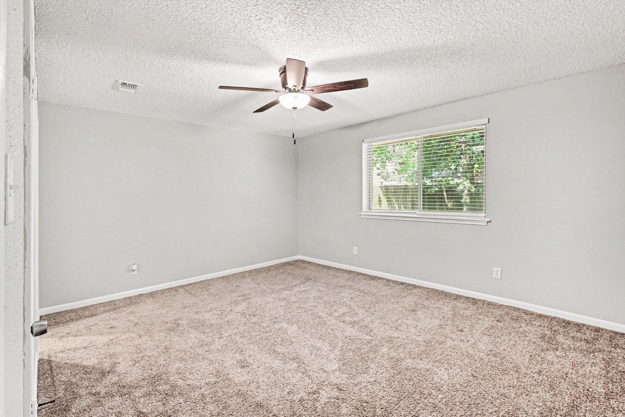 2327 North Spring Drive Spring, TX 77373 - Photo 9 of 15