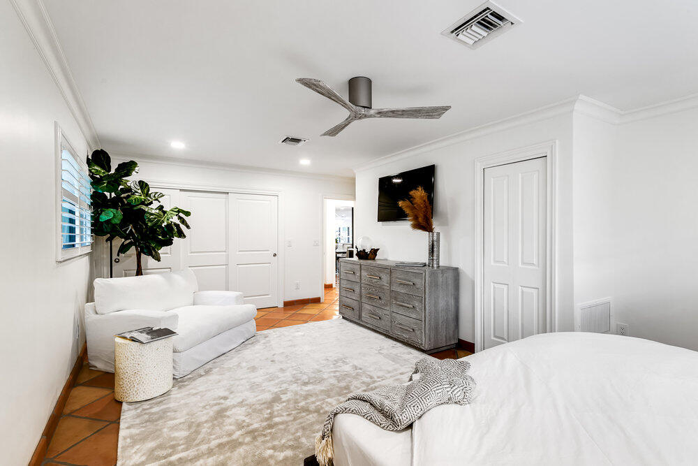 874 Hibiscus Street Boca Raton, FL 33486 - Photo 25 of 35 BEDROOM 3